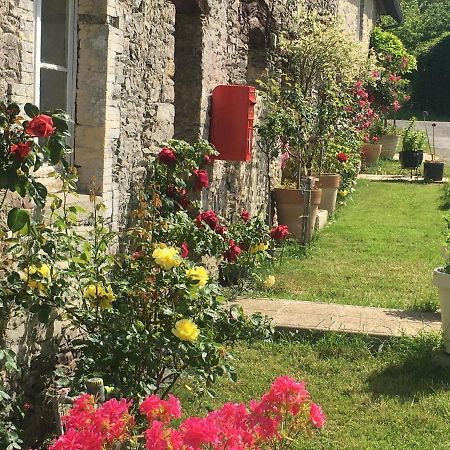 Chez Thomas 7 Route Du Monde Ancien Bed & Breakfast Saint-Georges-D'Aunay Exterior photo